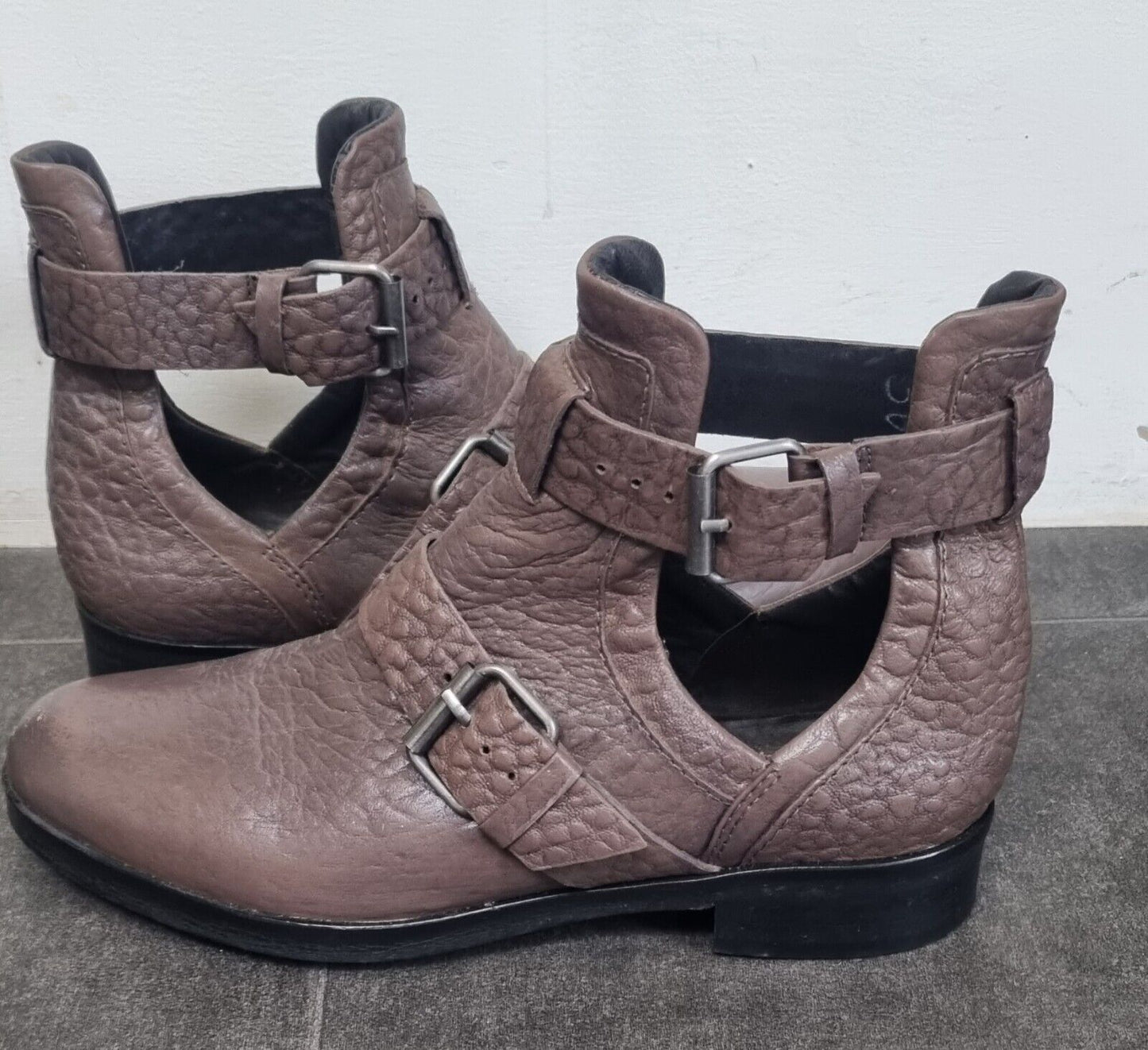 Bocage Women's Leather Ankle Boots With Buckles And Snakeskin Pattern Size 37
