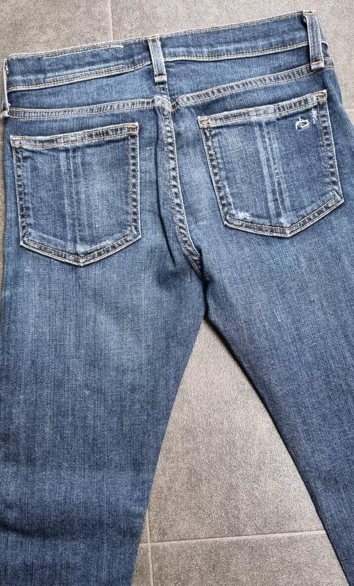 Rag&Bone Women's Blue Cropped, Distressed Jeans Size 23