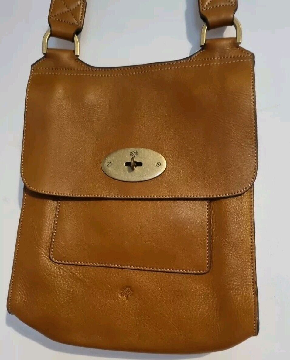 Mulberry Women's Tan Antony Messenger Shoulder Bag