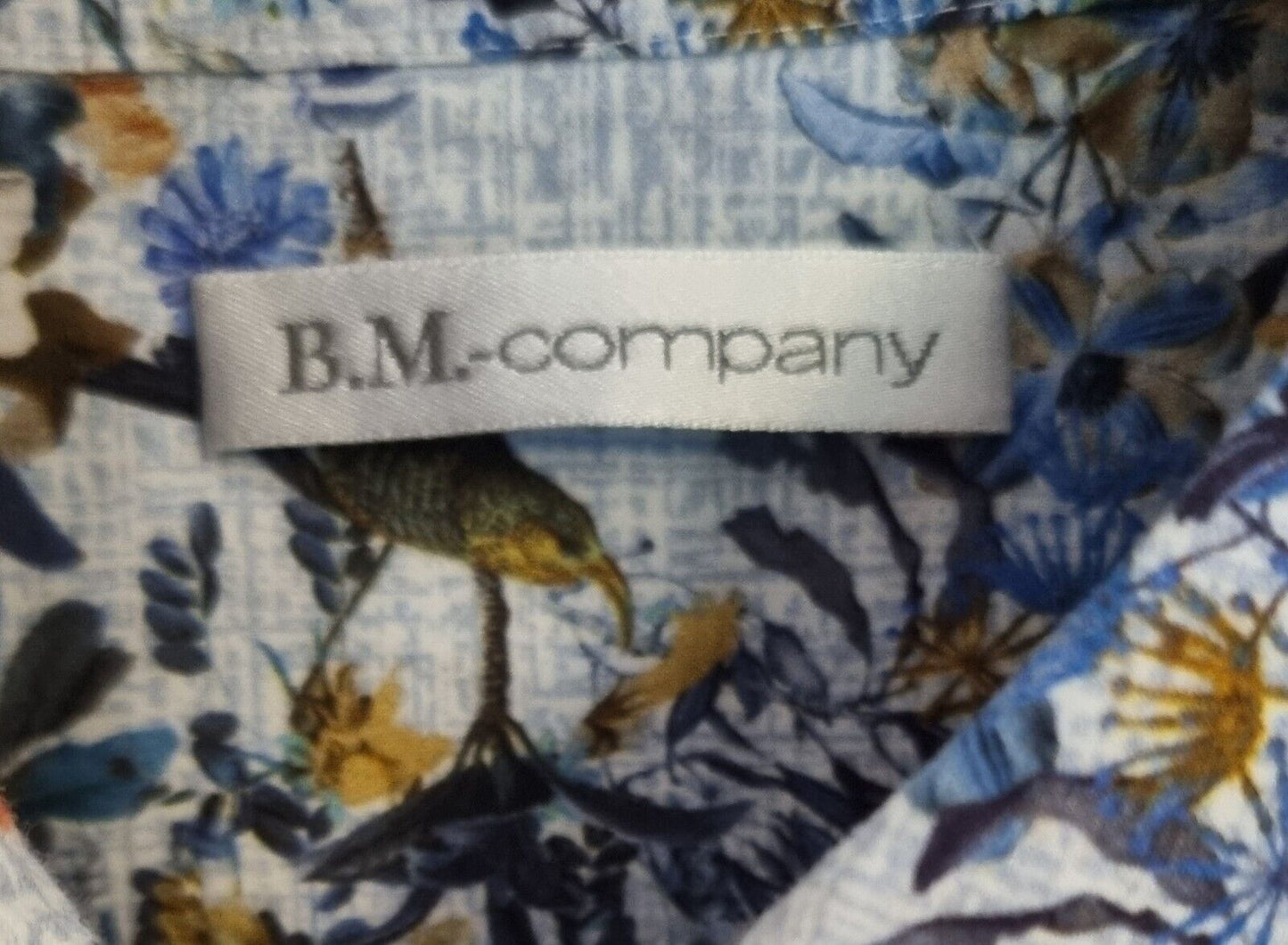 B M Company Women's Bird Print Cotton Blouse Size 18