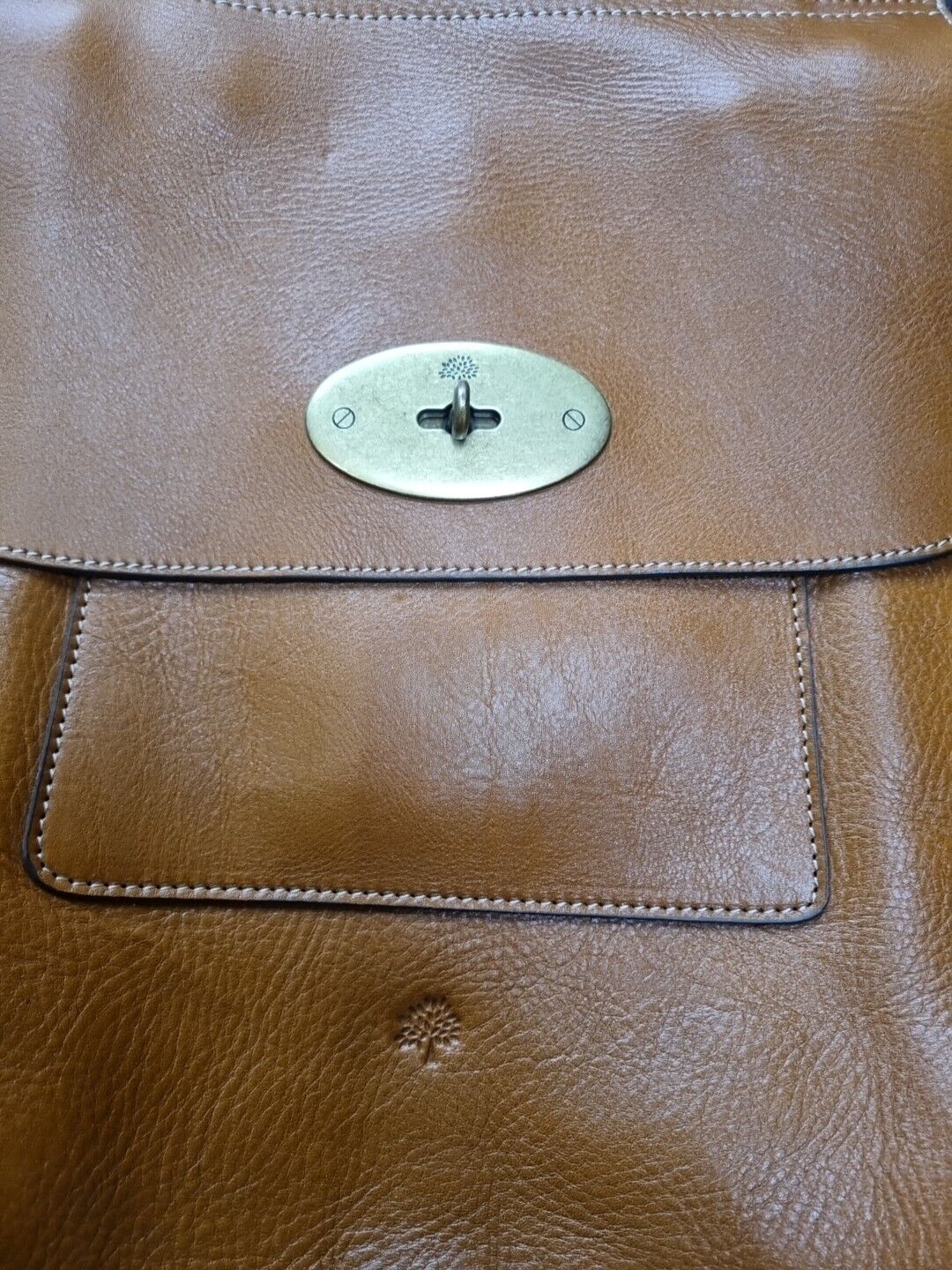 Mulberry Women's Tan Antony Messenger Shoulder Bag