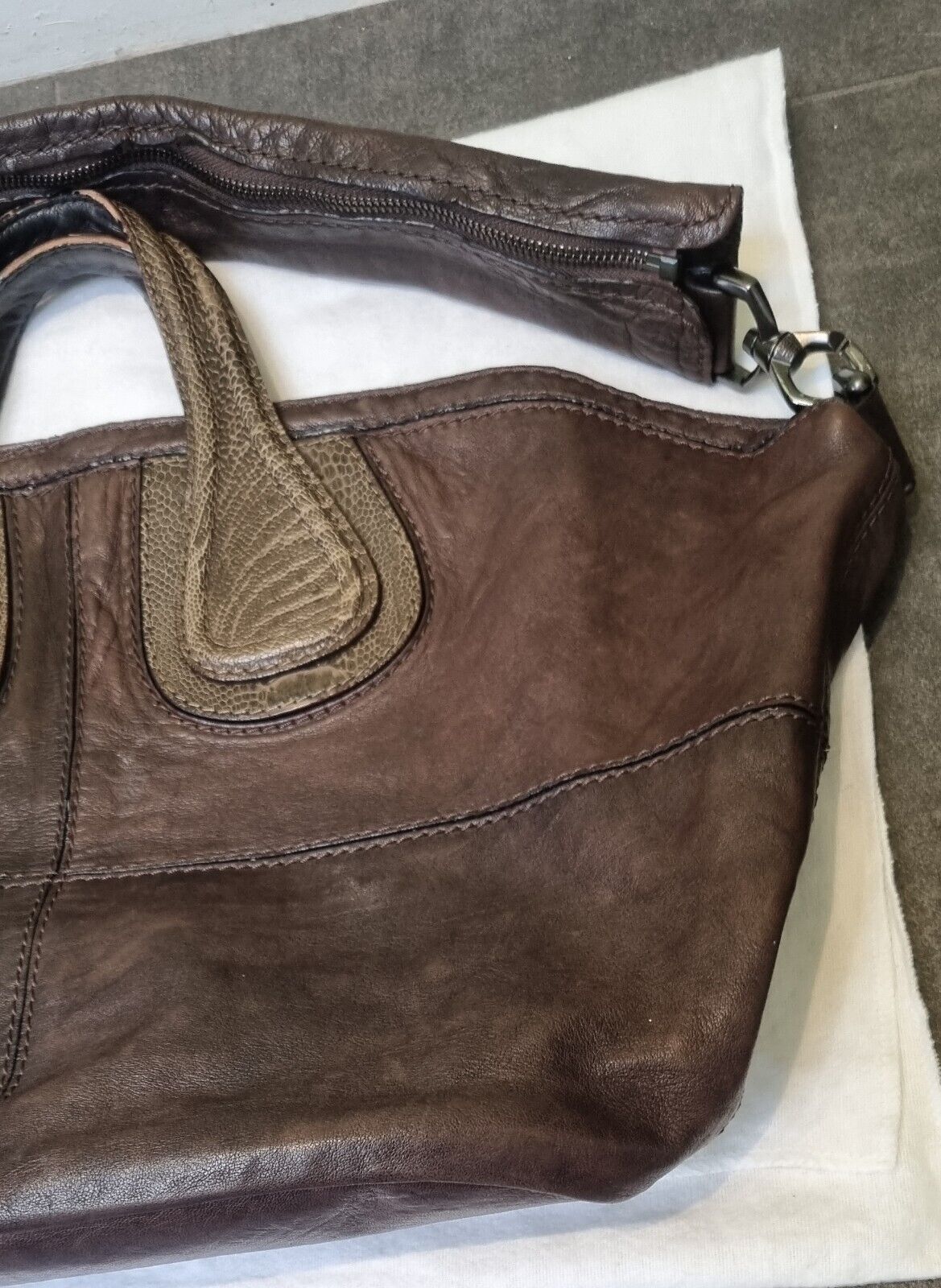Genuine Two Way Givenchy Women's Brown Leather Shoulder Bag With Logo Dustbag