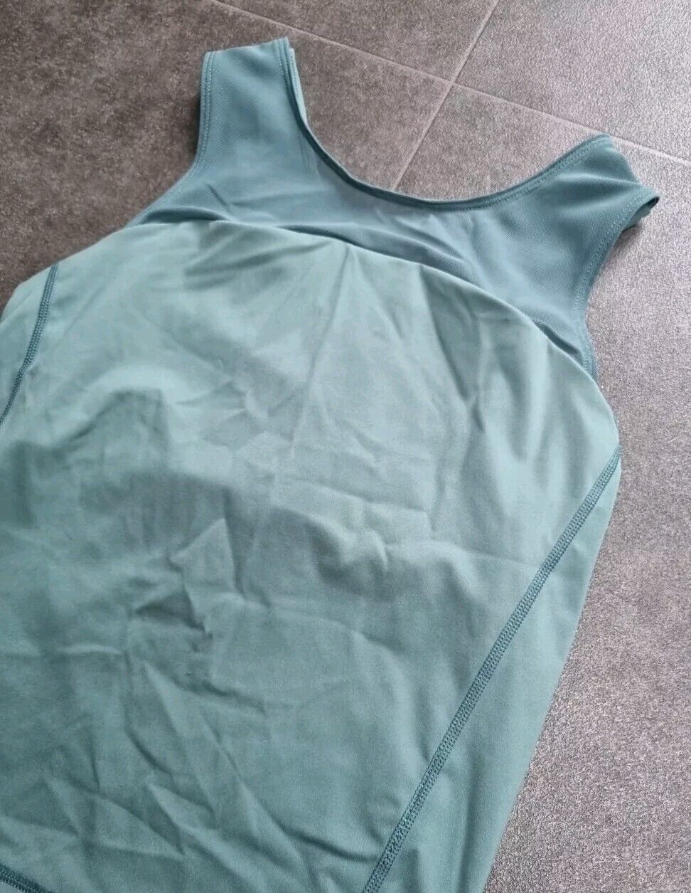 Sweaty Betty Women's Green Activewear, Gym, Running Top Size Small