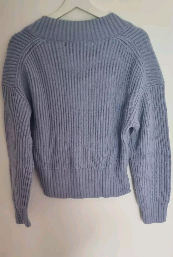 Joseph Women's Blue Chunky Knit Cropped V Neck Pullover, Jumper Size XS