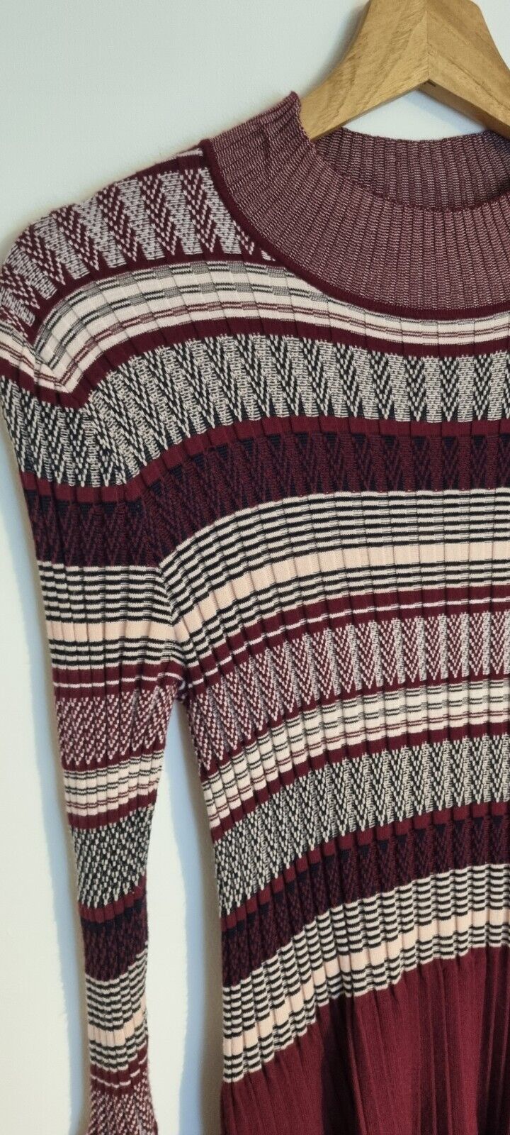 Max And Co Women's Burgandy Knitted Dress Size L