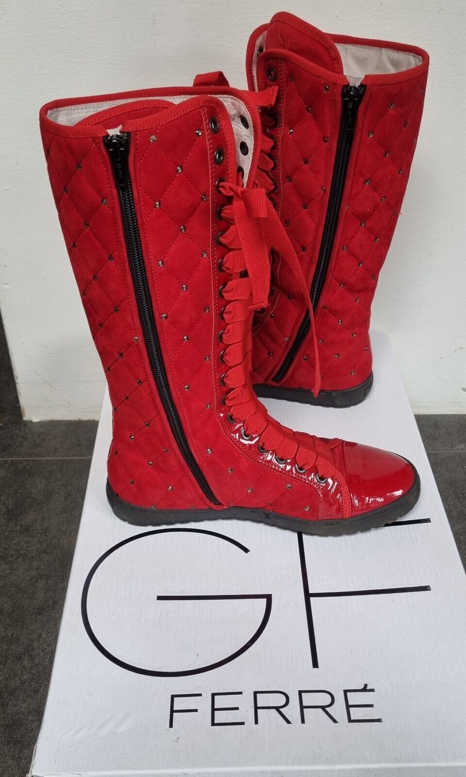 Gorgeous Gianfranco Ferre Womens Quilted Red Boots Size 36 With Box