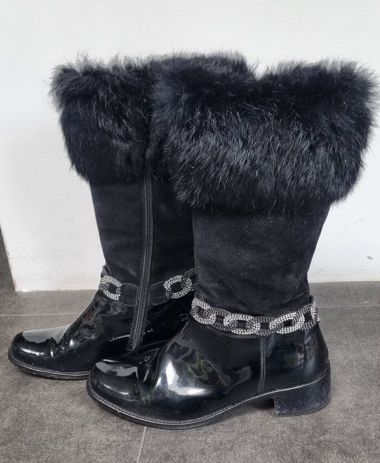 Vero Cuoio Girls Black Suede And Patent Leather With Fur Trim Boots Size 36