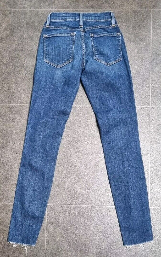 Frame Women's Blue Jeans Distressed, Cropped, Skinny Size 23