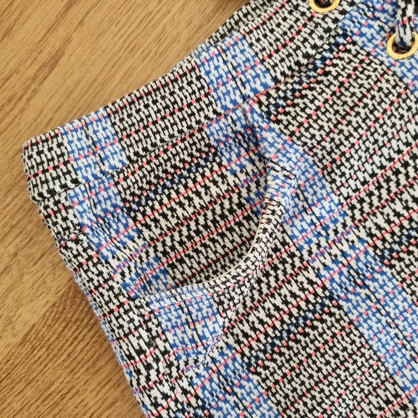 Melissa Odabash Acylic Mix Dog Tooth Beach Shorts Size Small