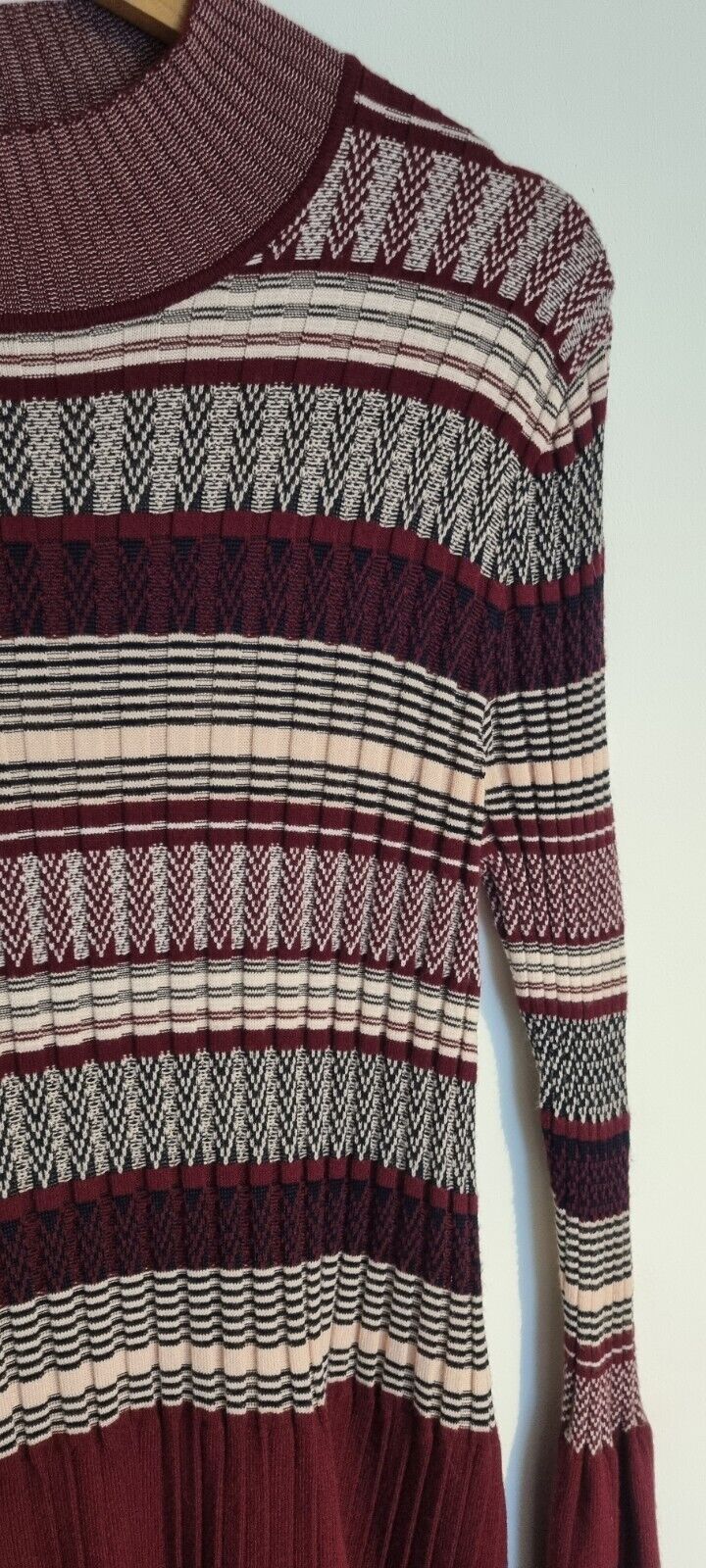 Max And Co Women's Burgandy Knitted Dress Size L
