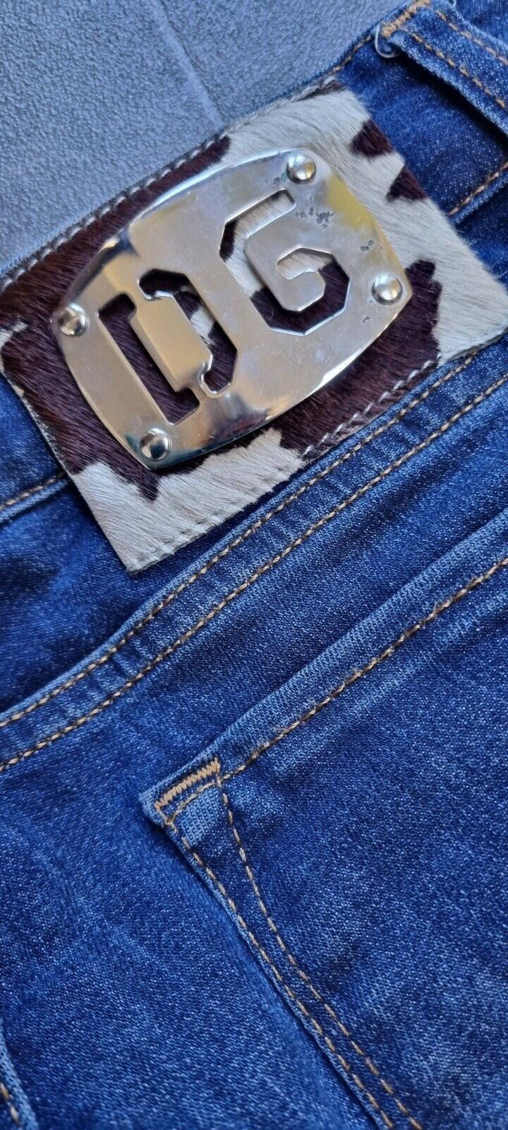 Dolce & Gabbana Women's Blue Ripped Jeans, With Calf & Silver Metal Logo Size 42