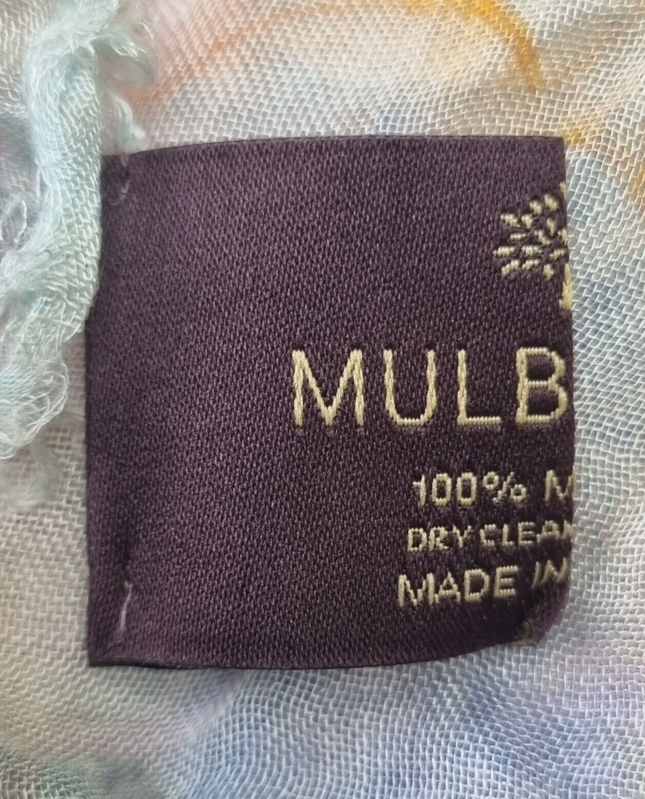 Mulberry Women's Large Model Animal Pattern Scarf