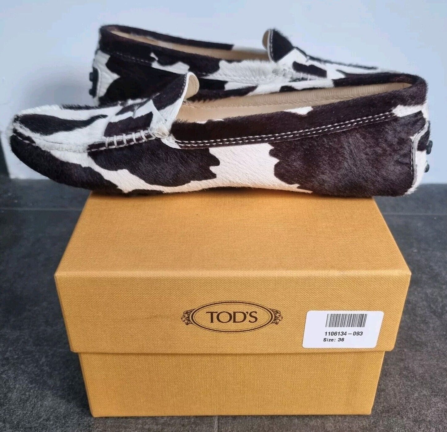 BNWT Tod's Cowhide Design Calfs Hide Gommini Doppia Womens Brown Loafers Size 36