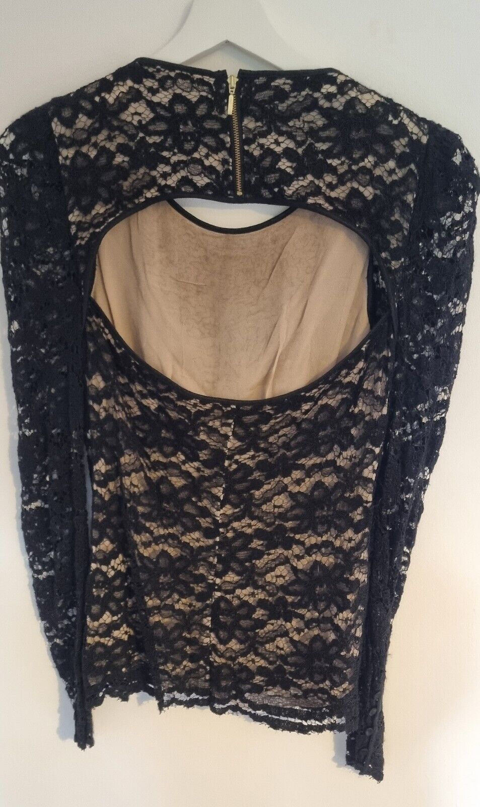 Bastyan Women's Black Lace And Bead Silk Backless Top Size 10