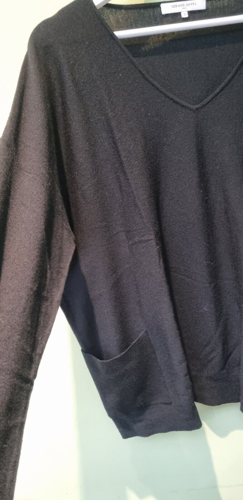 Gerard Darel Women's Black 100% Wool V Neck Pullover. Jumper Size 3