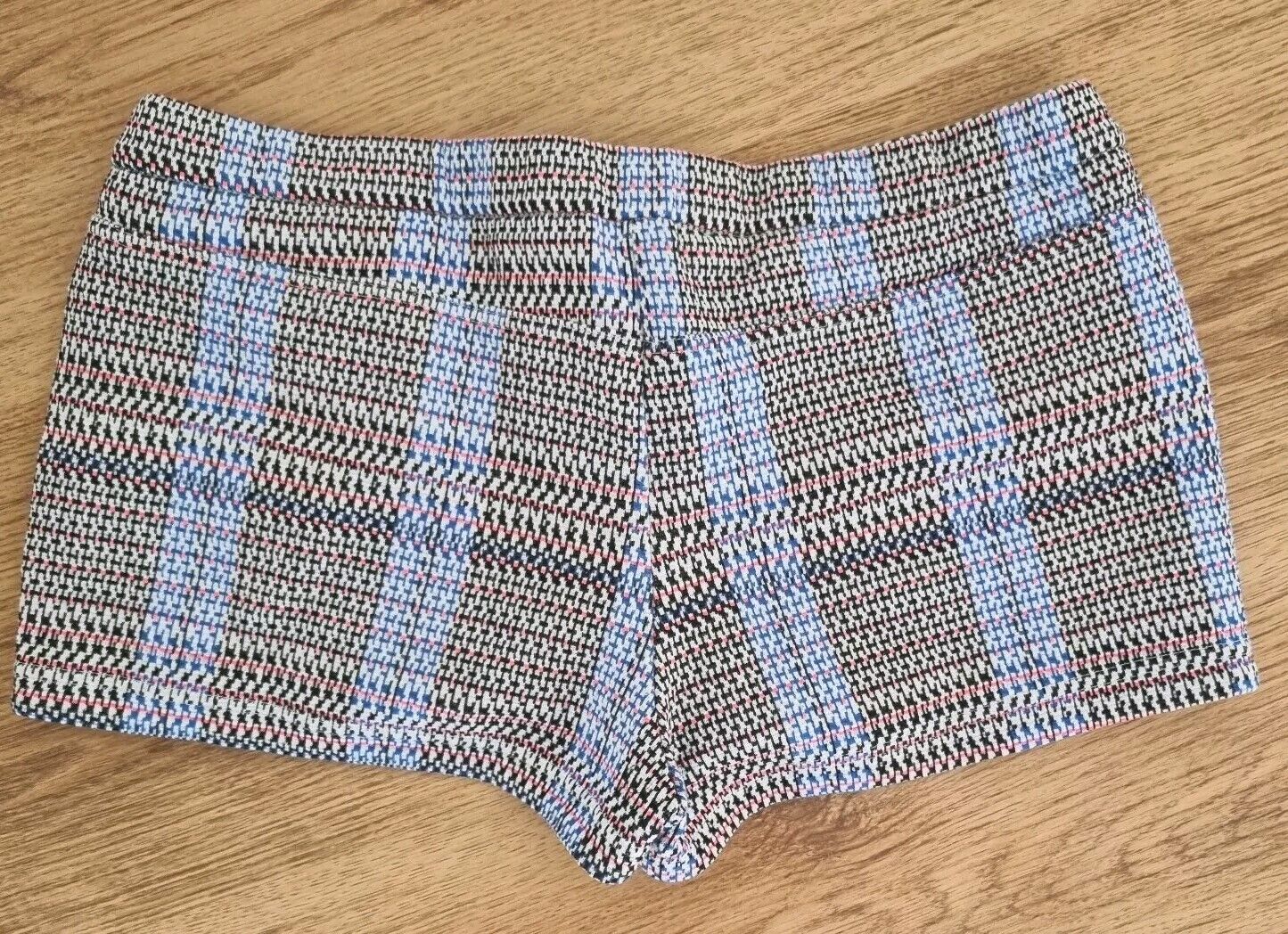 Melissa Odabash Acylic Mix Dog Tooth Beach Shorts Size Small