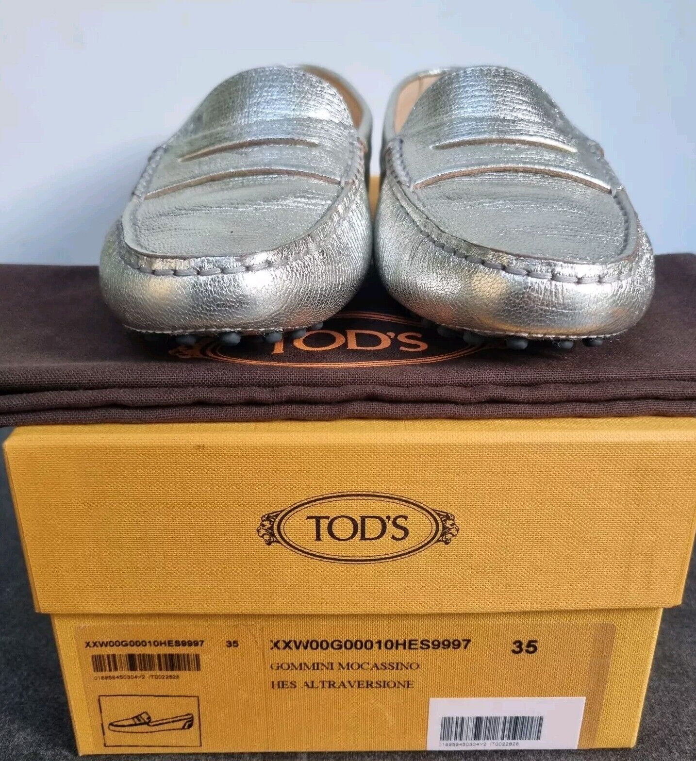 BNWT Tod's Gommini Mocassino Limited Edition Women's Silver Loafers Size 35