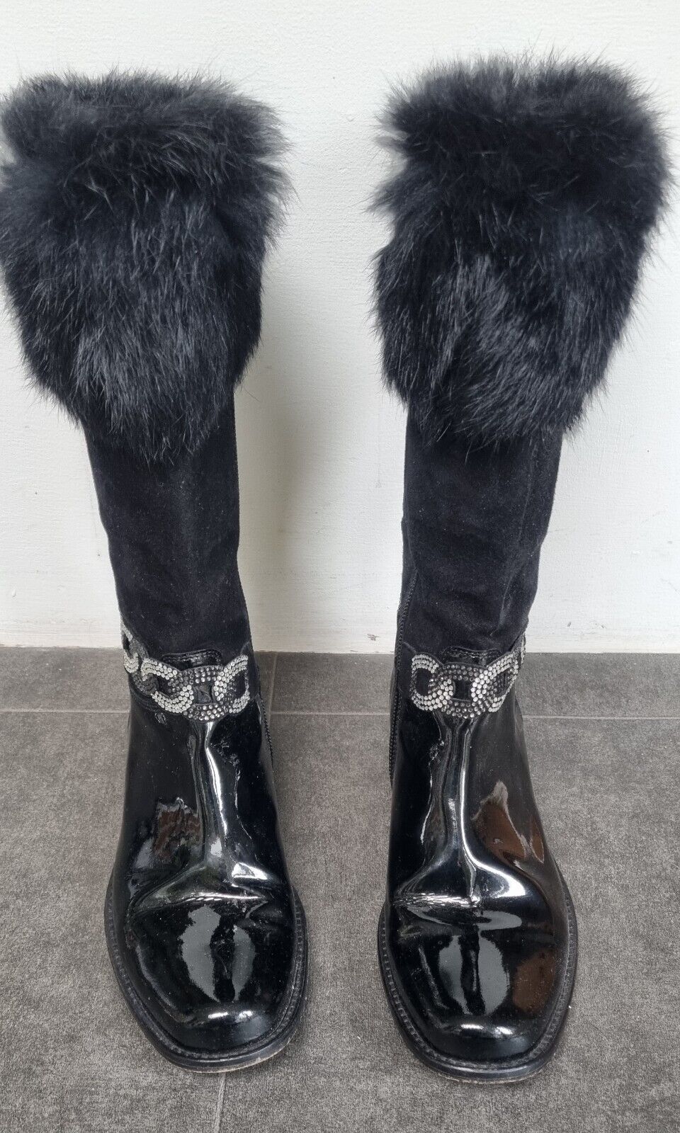Vero Cuoio Girls Black Suede And Patent Leather With Fur Trim Boots Size 36