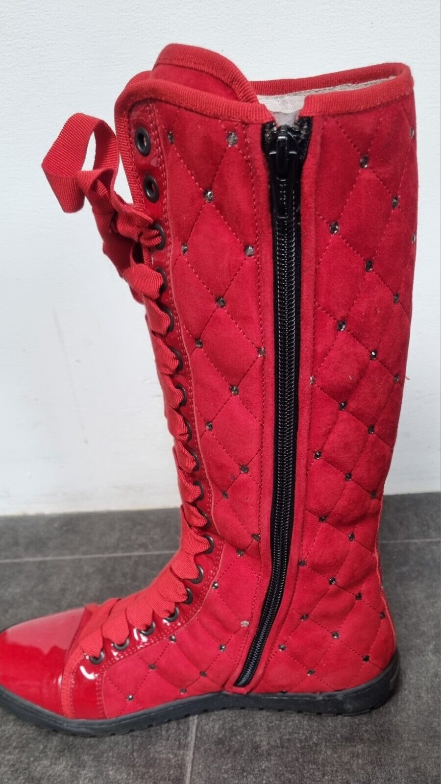 Gorgeous Gianfranco Ferre Womens Quilted Red Boots Size 36 With Box