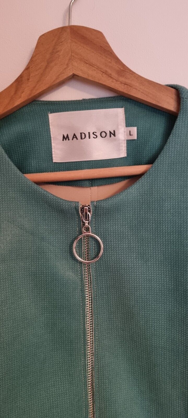 Madison Women's Green Zip Up Jacket Size Large