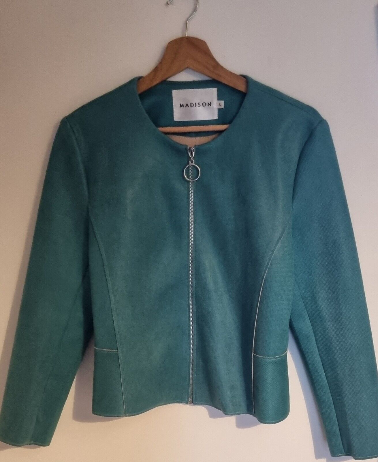 Madison Women's Green Zip Up Jacket Size Large