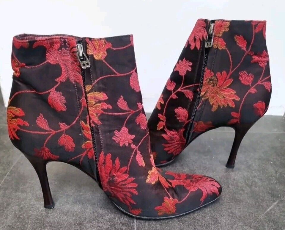 Bally Floral Brocade Stilleto Healed Red & Black Ankle Boots Size UK 6