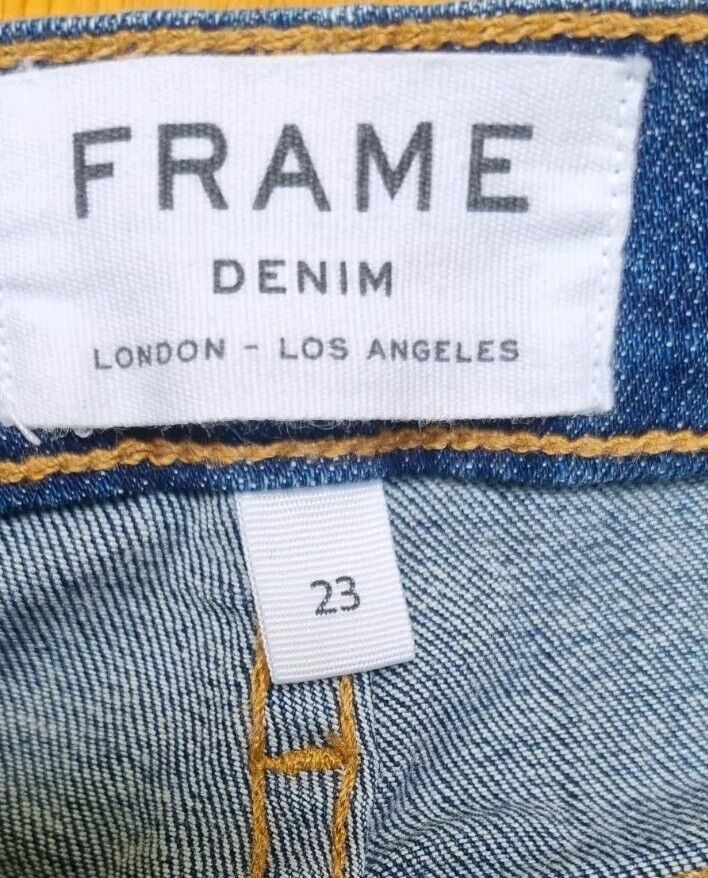 Frame Women's Blue Jeans Distressed, Cropped, Skinny Size 23