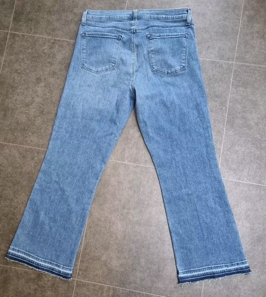 J Brand Three Pairs Of Jeans Two Blue And One Black Set Of 3 Size Waist 30'