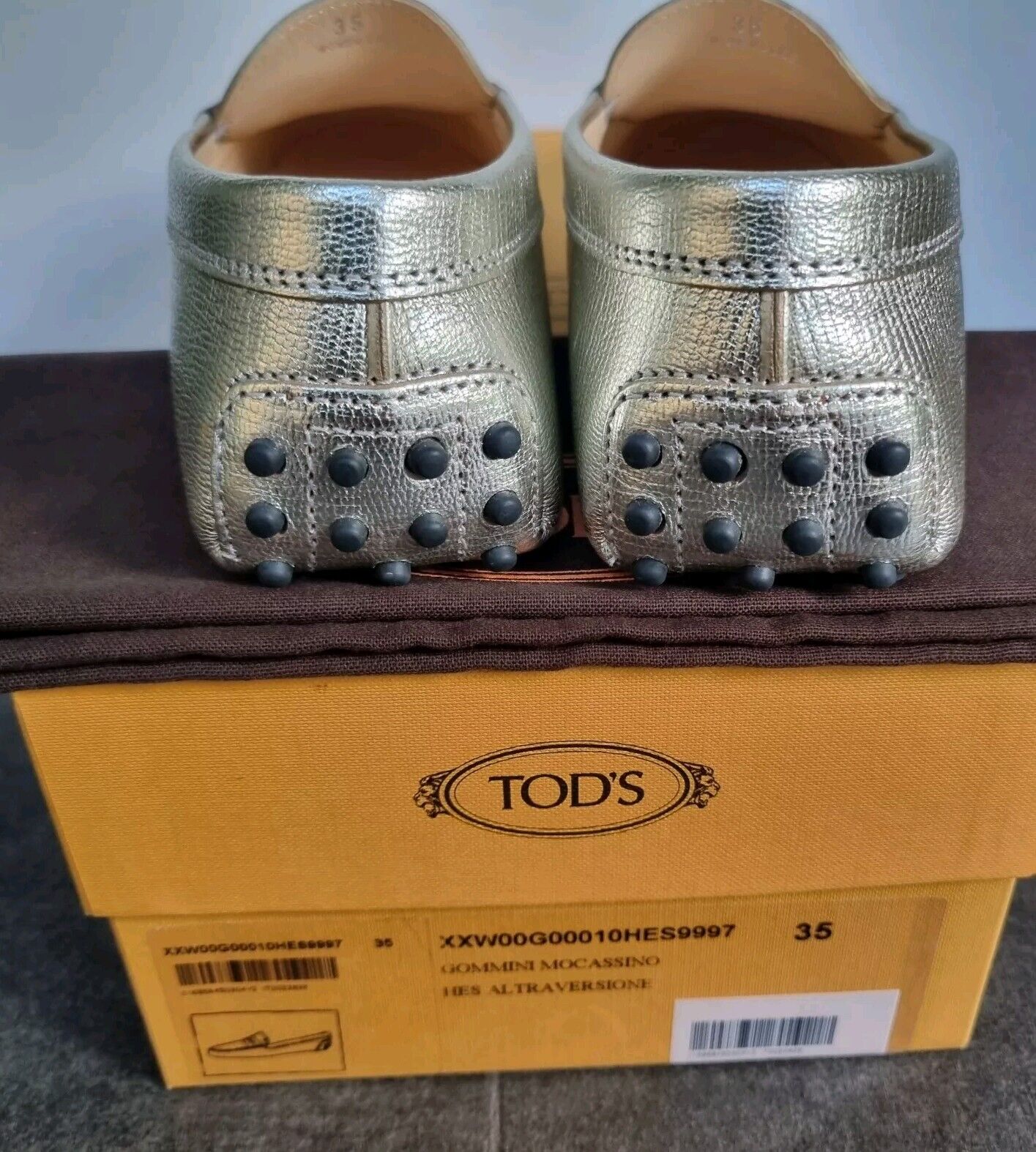 BNWT Tod's Gommini Mocassino Limited Edition Women's Silver Loafers Size 35