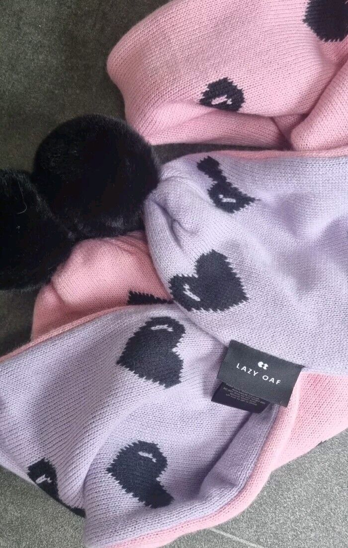 Lazy Oaf Double Sided Acrylic Pink, Purple Hearts Women's Scarf