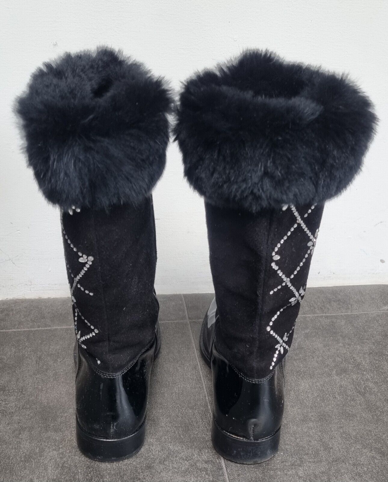 Vero Cuoio Girls Black Patent Leather Boots With Diamanté Criss Cross Pattern 36