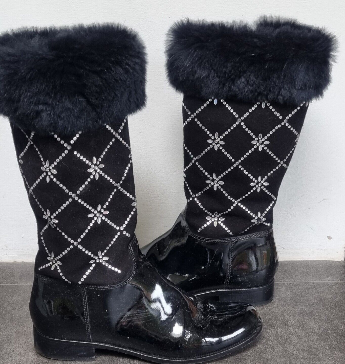 Vero Cuoio Girls Black Patent Leather Boots With Diamanté Criss Cross Pattern 36