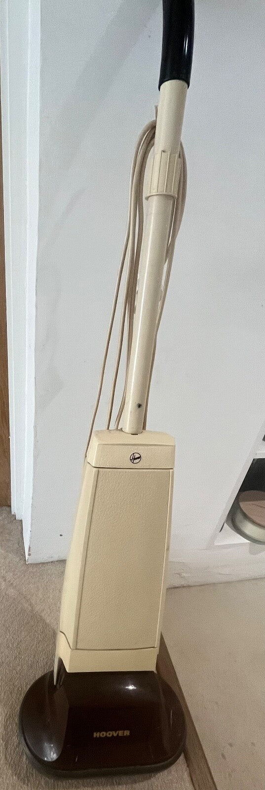 7574095