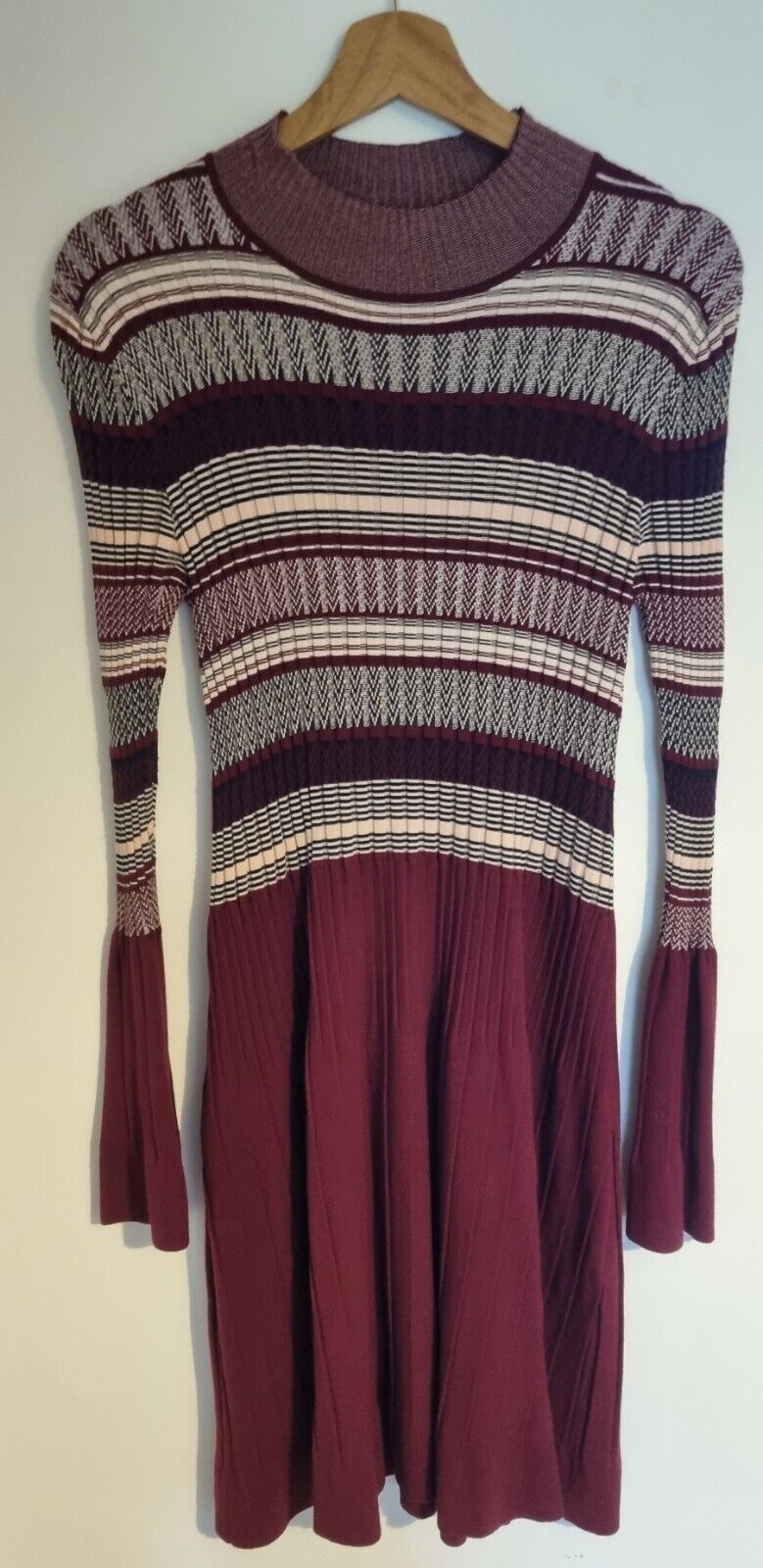 Max And Co Women's Burgandy Knitted Dress Size L