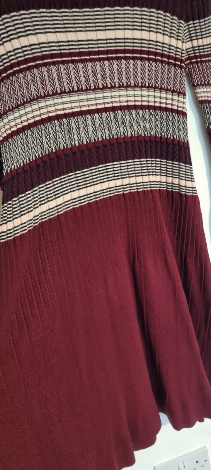 Max And Co Women's Burgandy Knitted Dress Size L