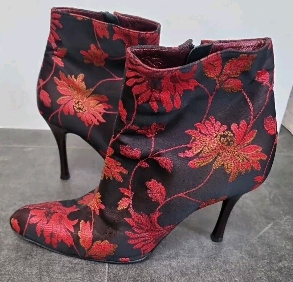Bally Floral Brocade Stilleto Healed Red & Black Ankle Boots Size UK 6