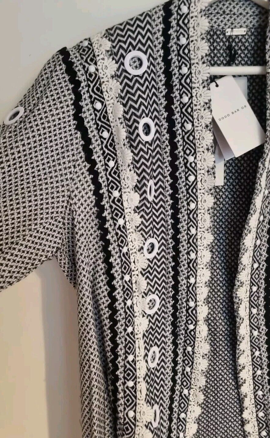 BNWT Dodo Bar Or Women's Black Kimono Style Embroidered Jacket Housecoat Size M
