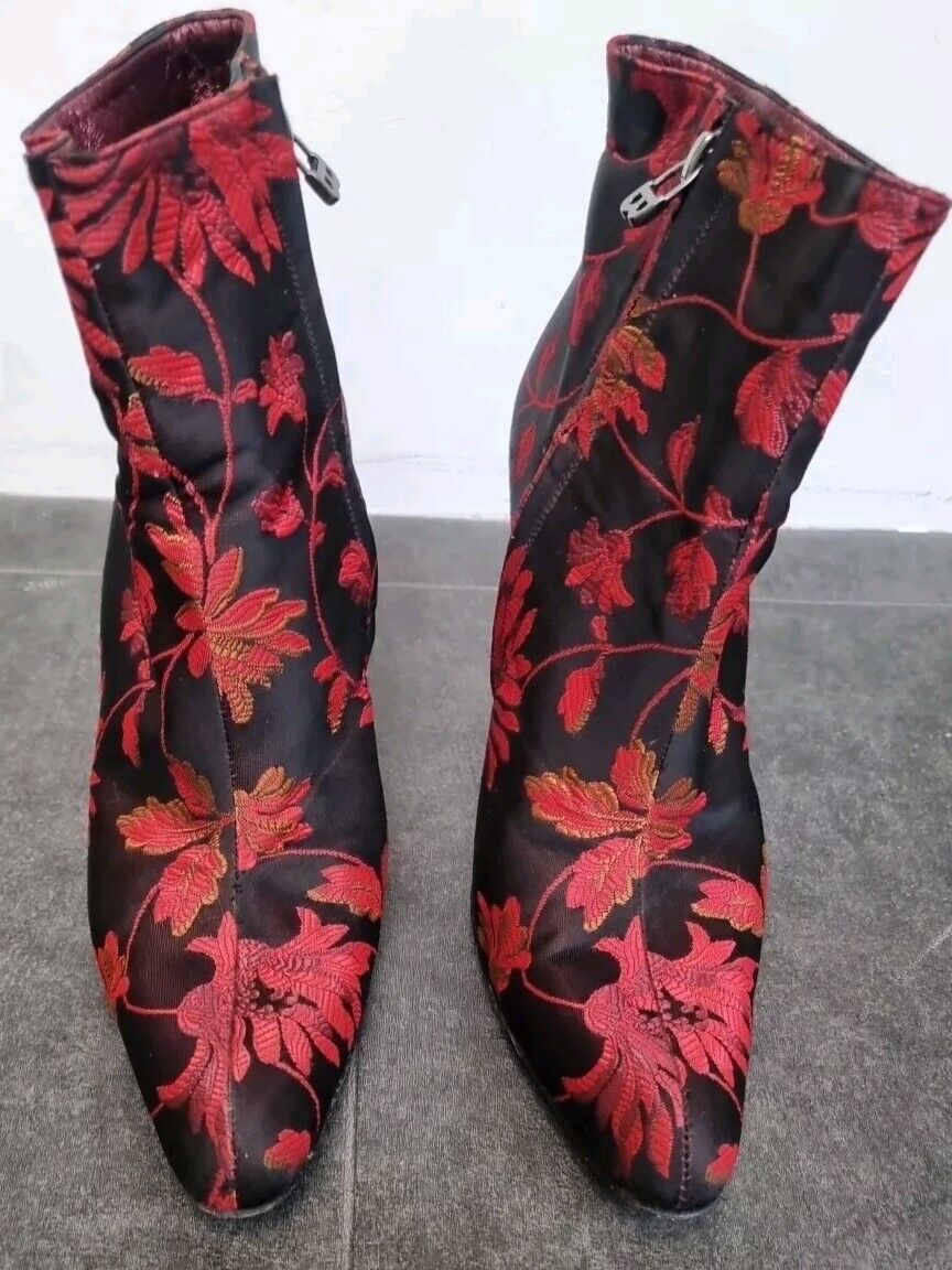 Bally Floral Brocade Stilleto Healed Red & Black Ankle Boots Size UK 6