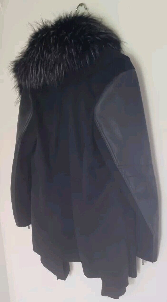 Gorgeous Joseph Ribkoff Women's Black Coat With Detachable Fur Collar Size Large