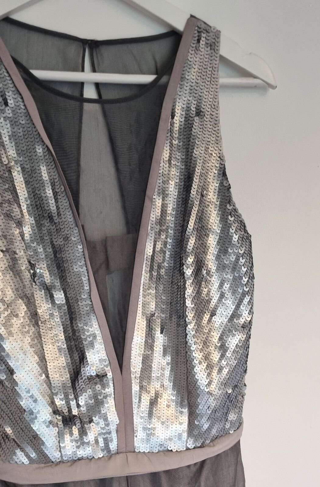 Reiss Women's 100% Silk Jumpsuit With Sequinned Detail Size 12