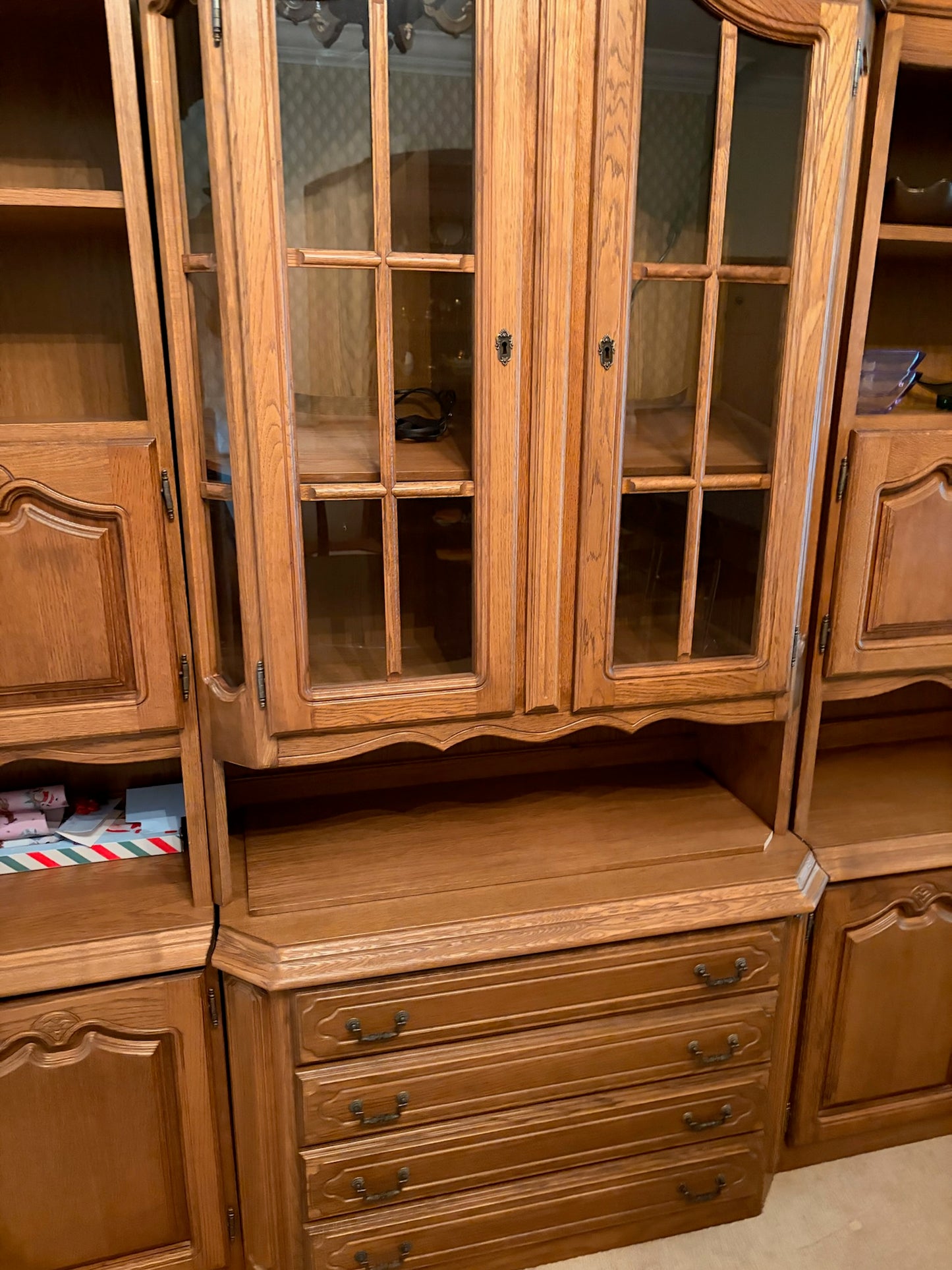 Vintage Oak Hutch with Glass Fronted Cabinets
