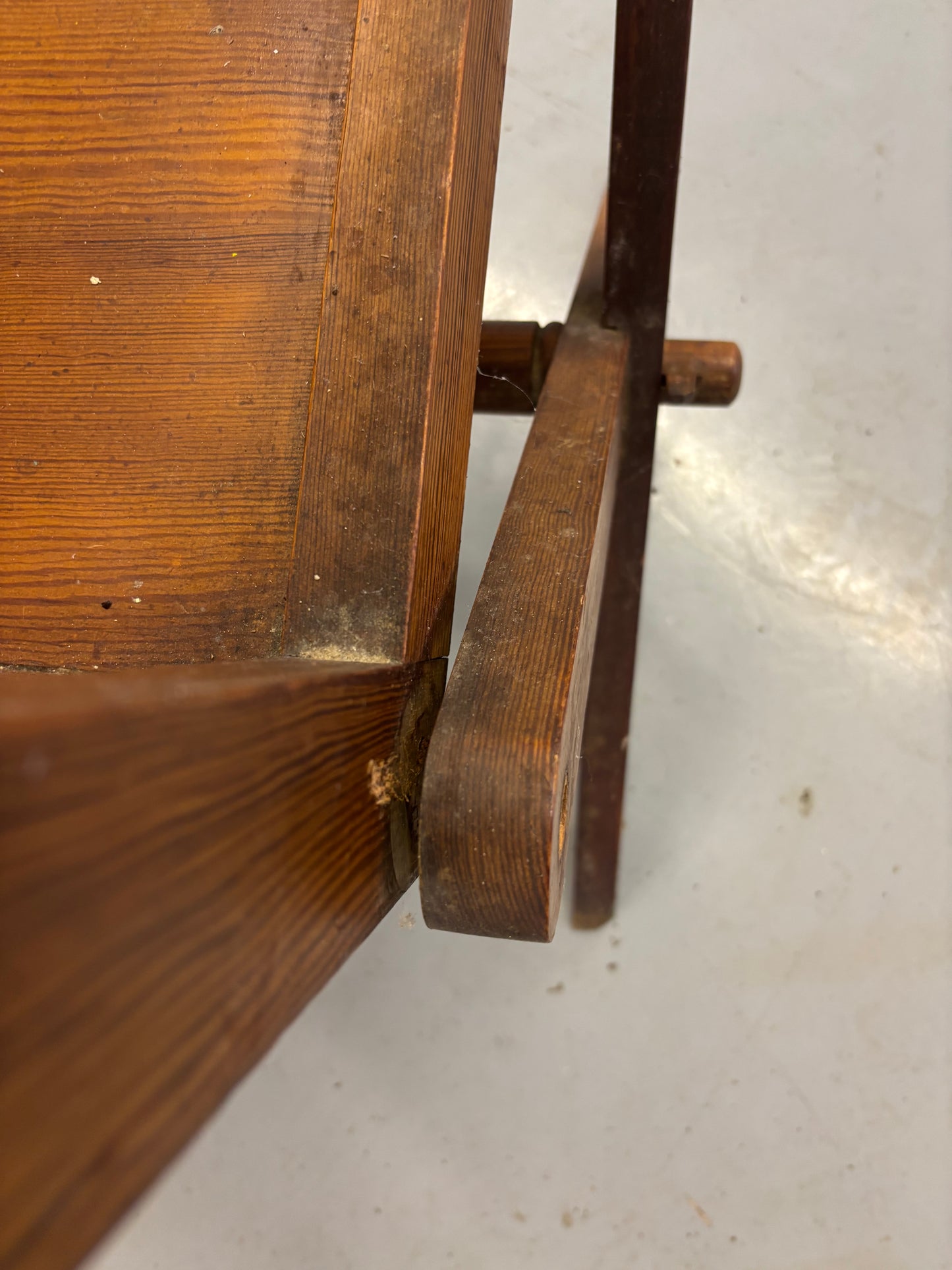 Pair of Cross leg Church Chairs