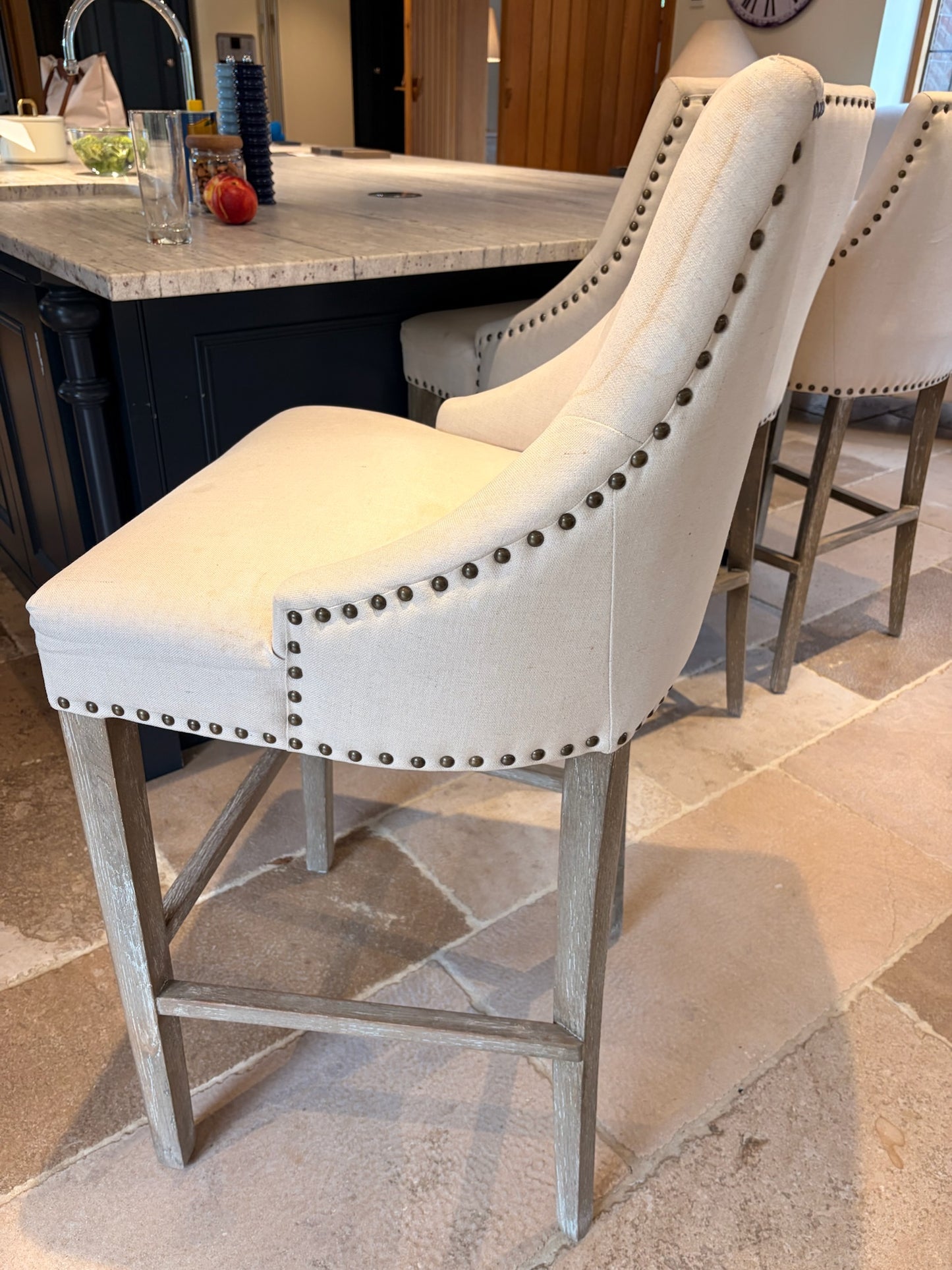One World St James Button Back Bar Stool