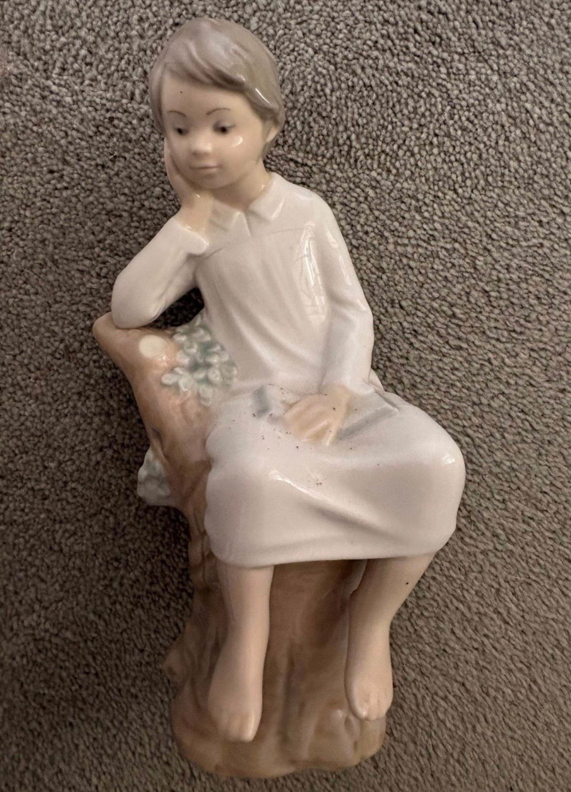 Vintage Lladro Little Boy Thinking