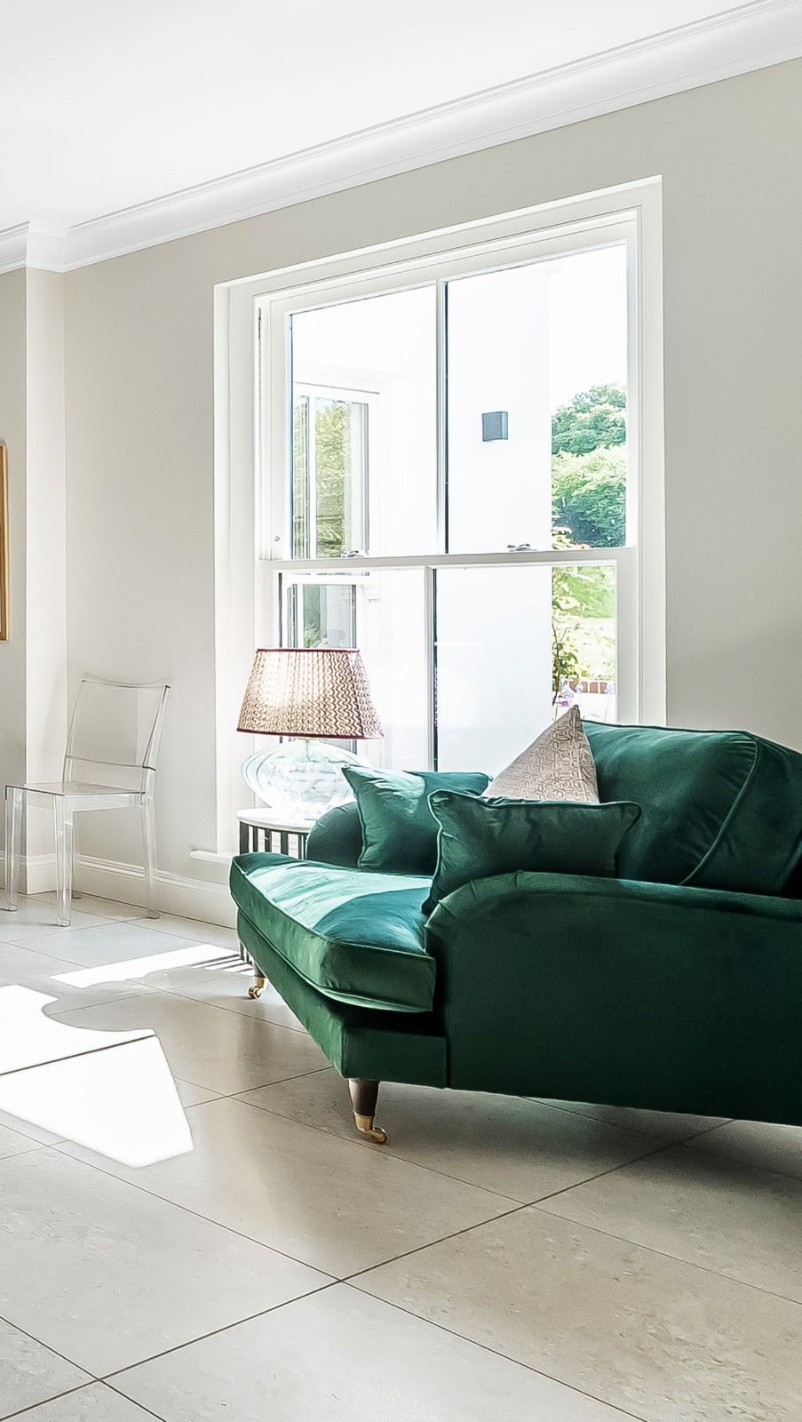 Green Velvet Love Chair