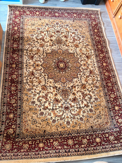 Pasha Ivory Traditional Rug