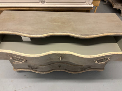 Bardoe and Appel Chest of Drawers