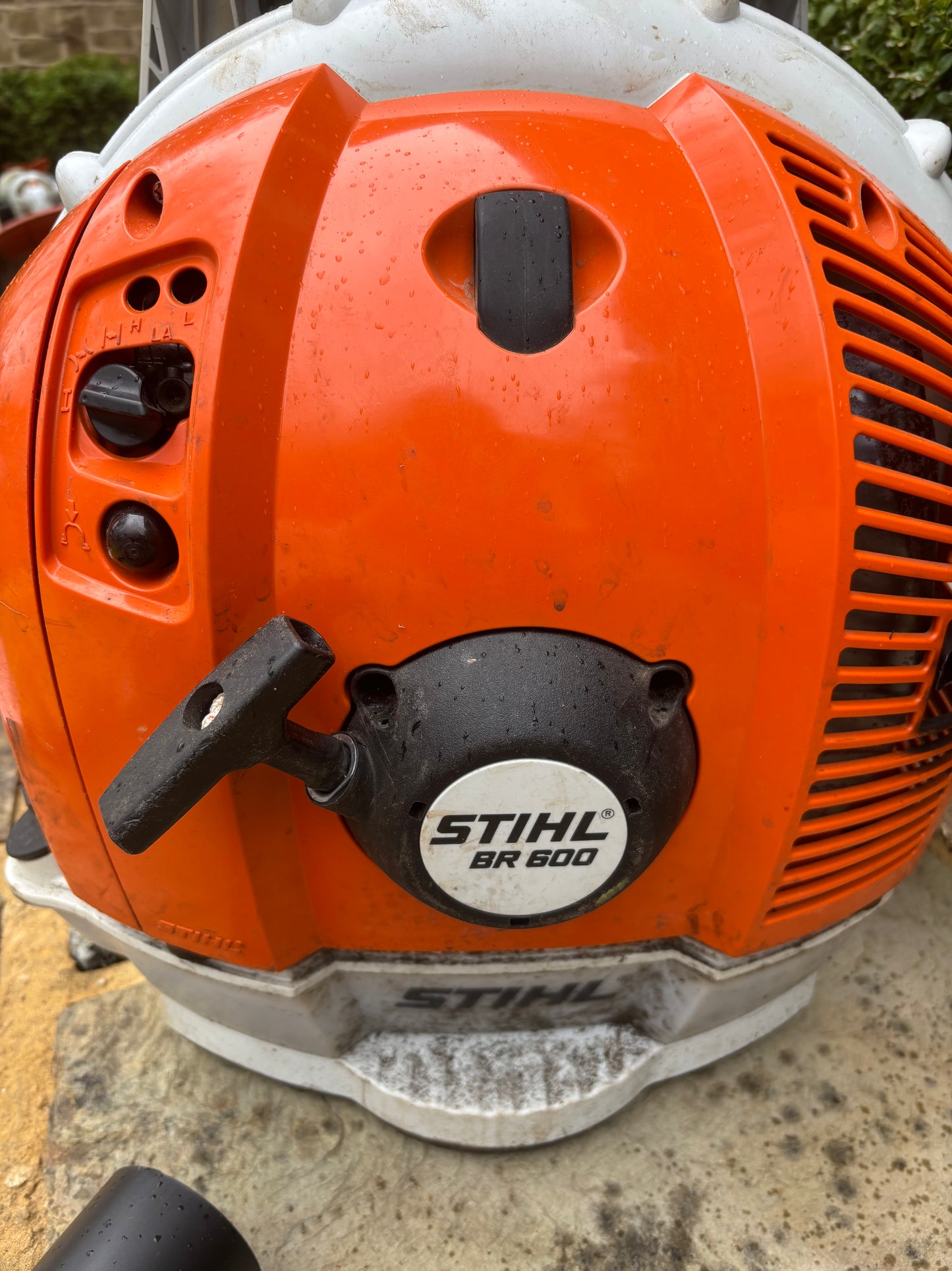 Stihl BR600 Petrol Leaf Blower Back Pack