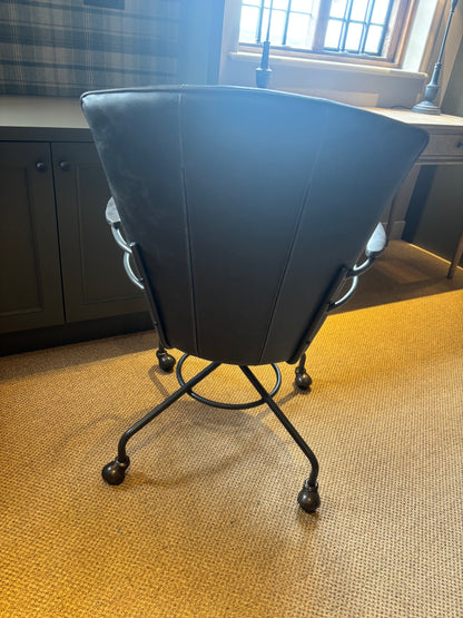 TaskersGrey Leather Chair