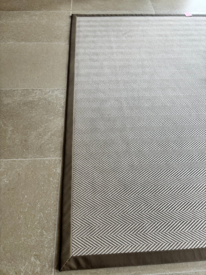 Unnatural Flooring Chevron Rug with Brown Leather Edging